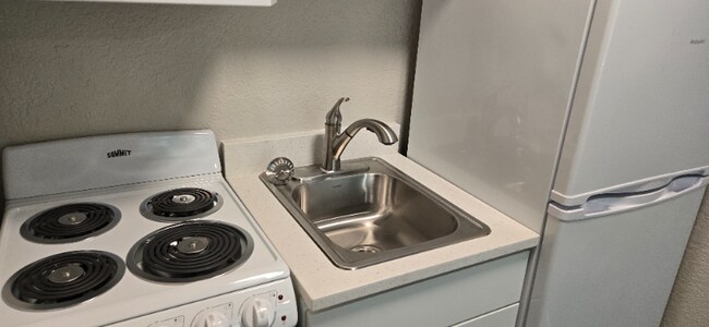 Foto del edificio - 1625 Kent Des Moines Rd