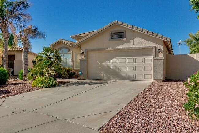 Foto del edificio - New Listing in Peoria