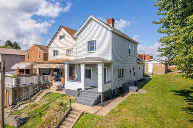 Foto del edificio - Beautiful 2 Bedroom home in Whitaker available February 1!