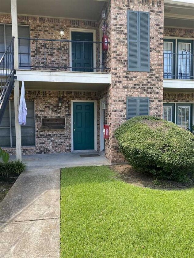 Primary Photo - 1 bedroom in Groves TX 77619