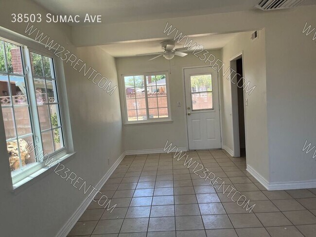 Foto del edificio - 38503 Sumac Ave