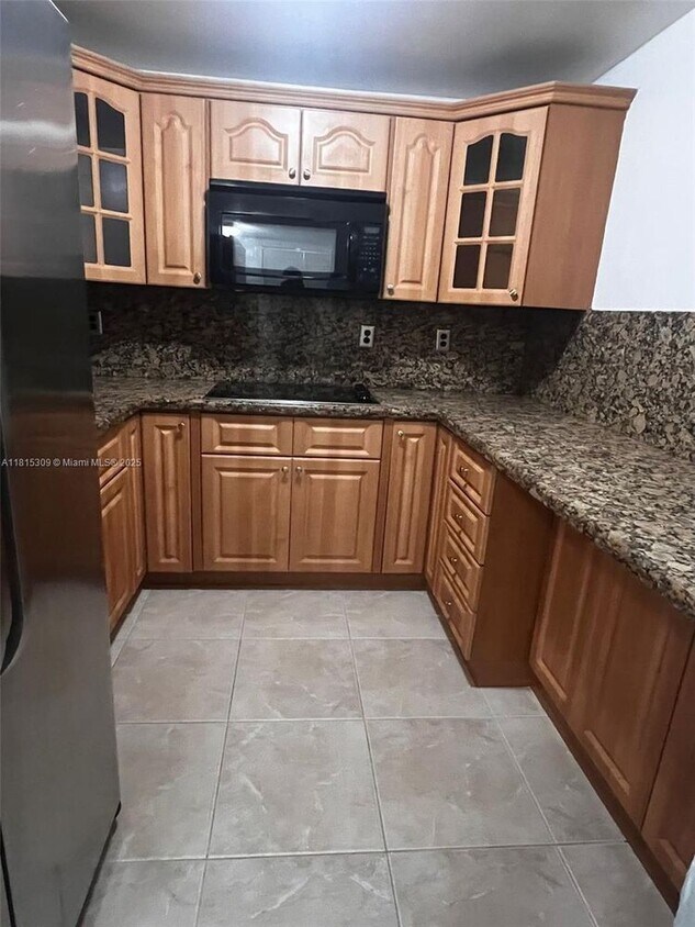 Foto principal - 2075 SW 122nd Ave