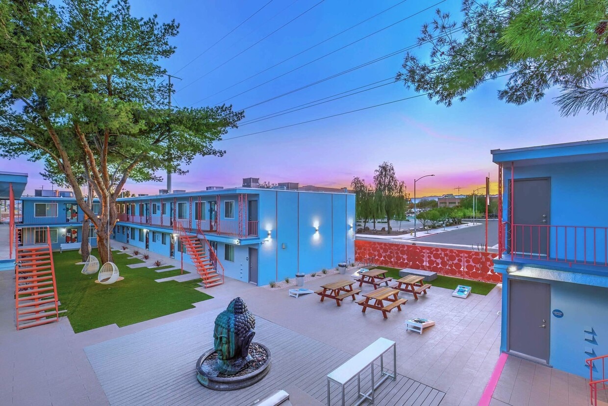 The Neon Apartments - 505 Desert Ln Las Vegas, NV 89106