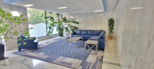 Photo du bâtiment - Somerset Manor/ Le Quai D'Orsay