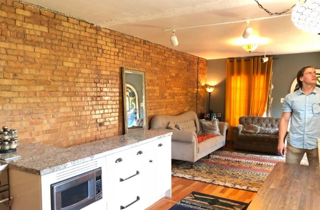 Foto del edificio - 1244 S 300 E