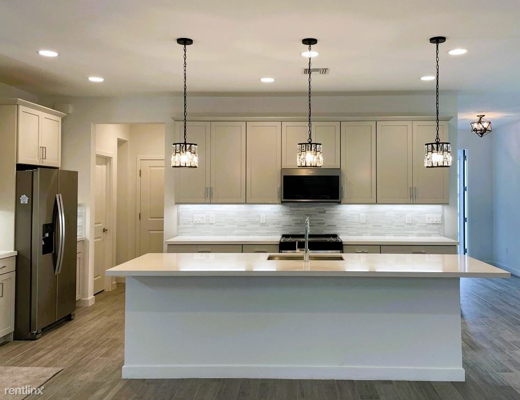 Foto principal - 4 br, 2.5 bath House - 4337 Arcturus Ln