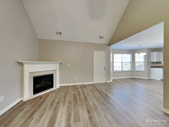 Building Photo - 30 Belmont Park Dr