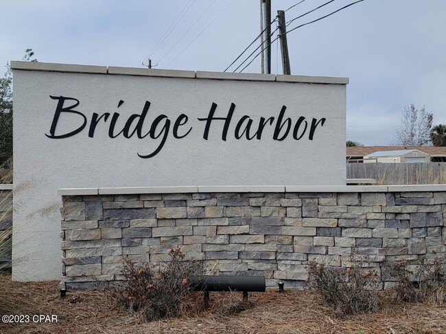 Foto del edificio - 124 Bridge Harbor Dr