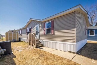 Building Photo - 286 Park Ln