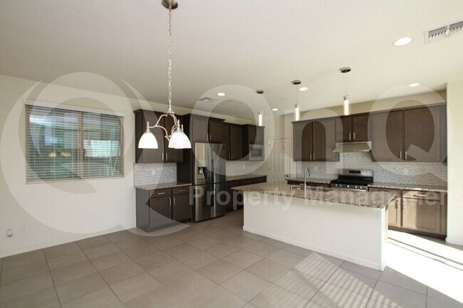 Foto del edificio - 25533 N 21st Ave