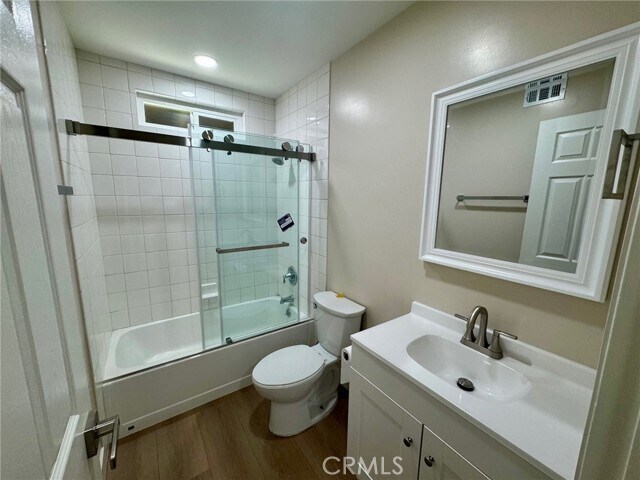 Foto del edificio - 357 N Vermont Ave