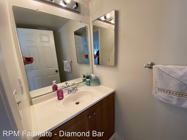 Foto del edificio - 4 br, 3 bath House - 3823 Bresee Ave