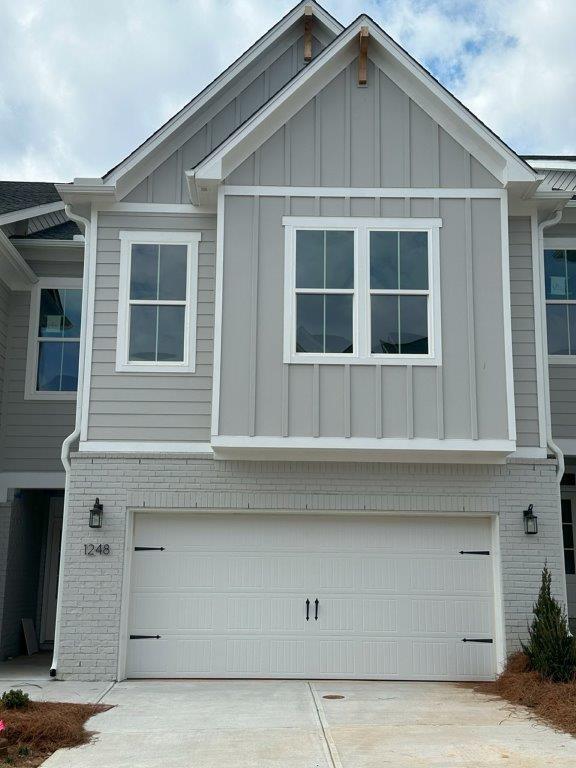 Primary Photo - 1248 Willowcrest Way
