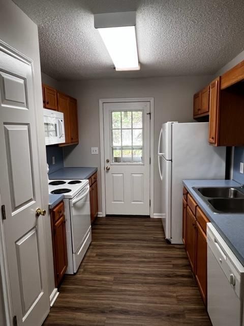 Foto del edificio - 718 Westbrook Ct