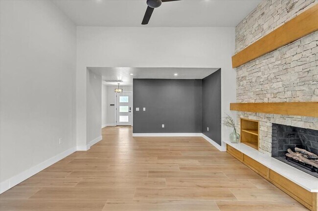 Foto del edificio - 1301 NW 63rd St