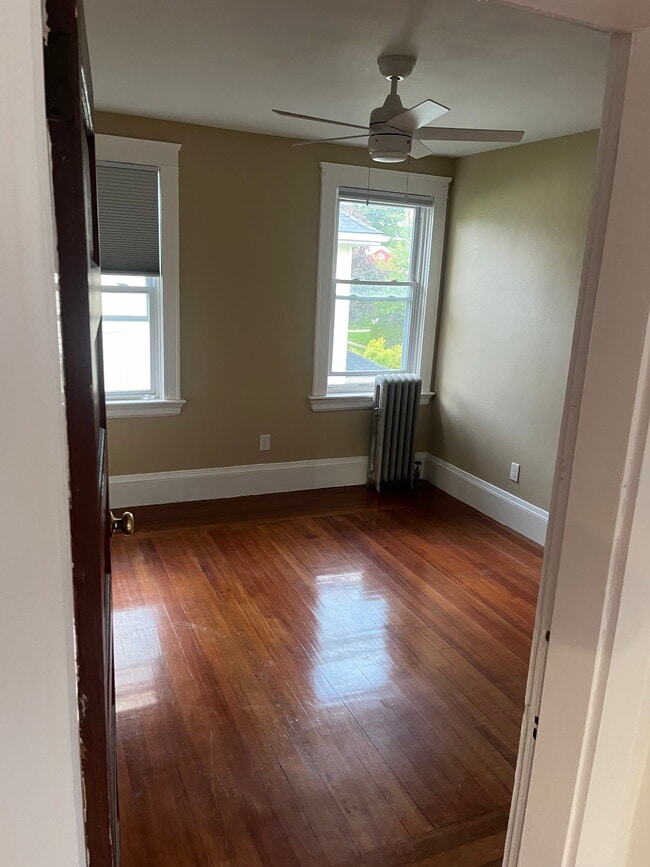 Building Photo - 171 Bluff Ave