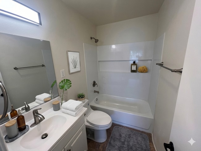 Interior Photo - 7781 Archibald Ave