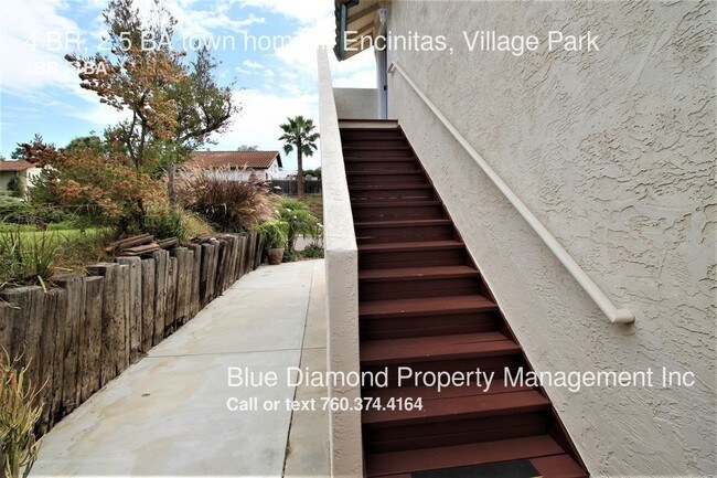 Building Photo - 450 Avenida De Las Rosas