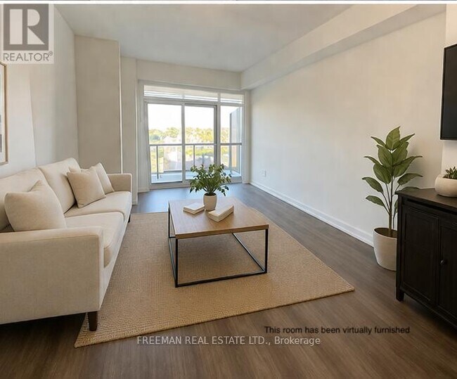 Photo du bâtiment - 1603 Eglinton Ave W