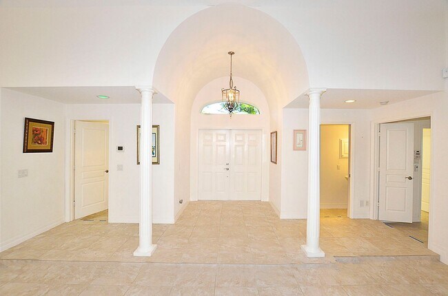 Building Photo - Vero Beach Rentals. Vero Beach Rent, LLC and Property Management Company