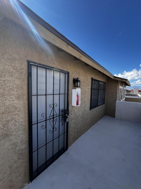 Foto principal - 6941 Appleton Dr