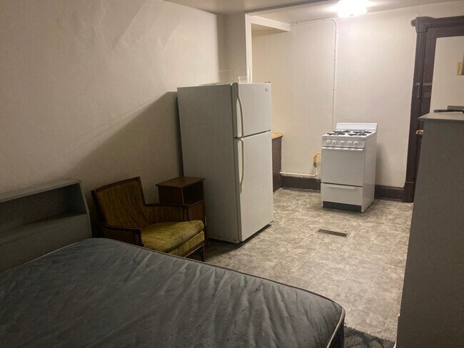 Foto del edificio - 3431 W Kilbourn Ave