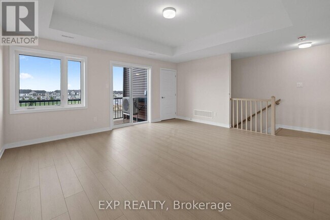 Building Photo - 618 Parnian Private