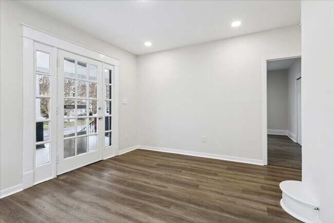Foto del edificio - 1307 Holly Ave