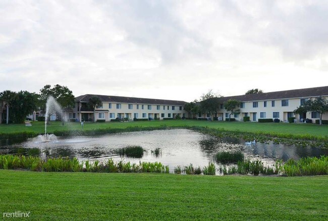 Building Photo - 14852 Enclave Lakes Dr
