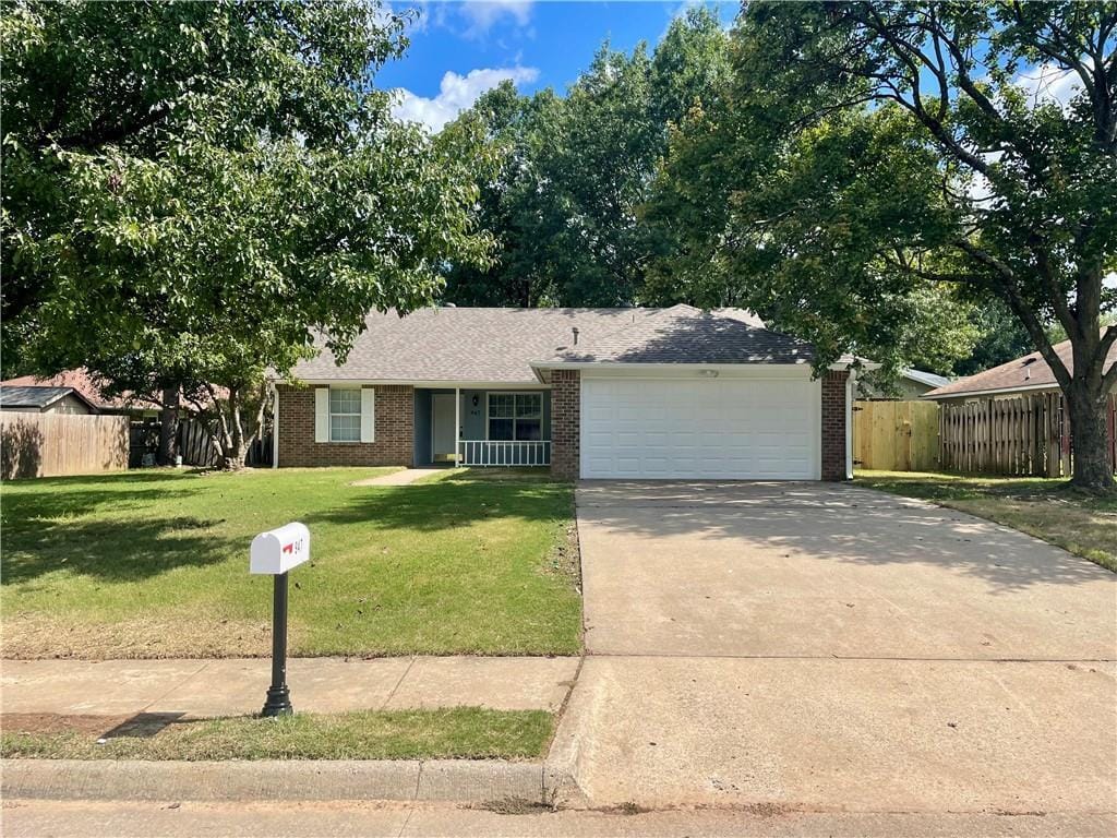 Foto principal - 947 Merry Ln