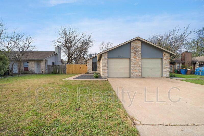 Primary Photo - 2305 Singletree Ave