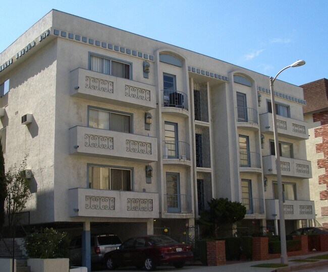 Building Photo - 1525 Amherst Ave