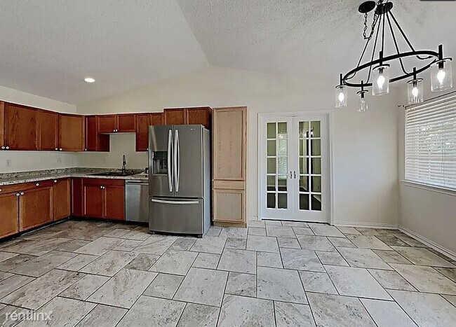 Building Photo - 4 br, 2 bath House - 761 Meadowlark Dr 761...