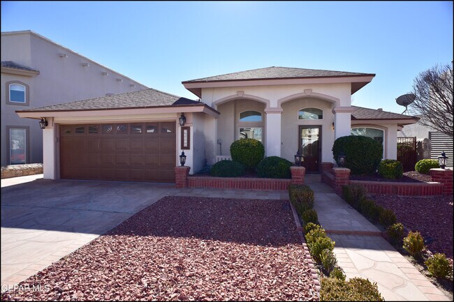 Foto del edificio - 12636 Crystal Ridge St