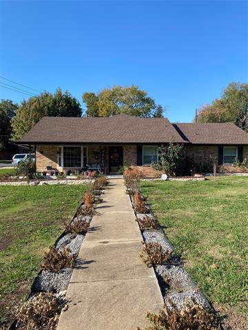 Building Photo - 1423 W Shields Dr