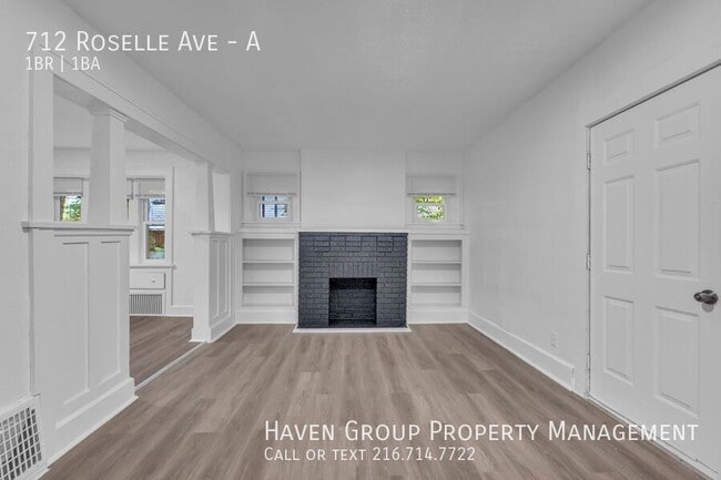 Building Photo - 712 Roselle Ave
