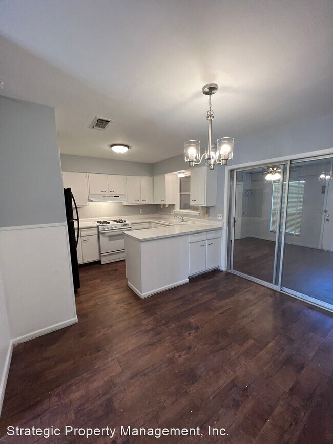 Foto del edificio - 2 br, 1 bath House - 2449 Hiawatha