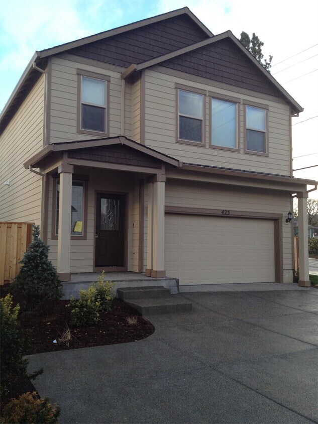 Primary Photo - 425 N Vernonia Rd