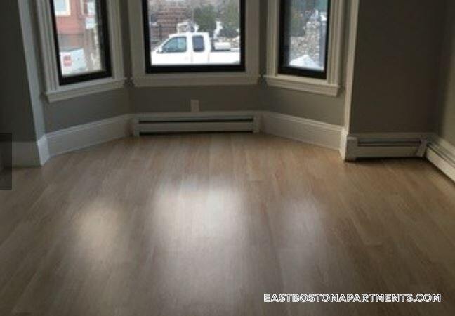 Foto principal - 225 E Eagle St