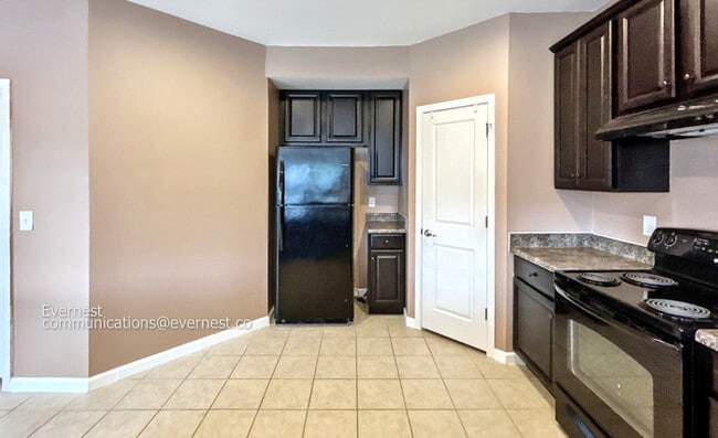 Building Photo - 1054 Countess Ln