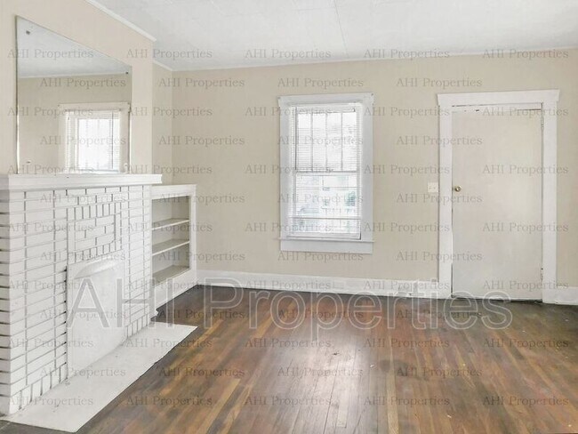 Building Photo - 2304 22nd St Ensley