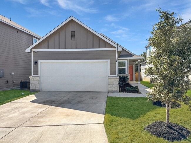 Photo - 14630 Emerio Dr House