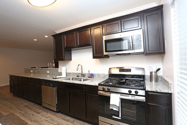 Foto del edificio - Cabin Creek Apartments