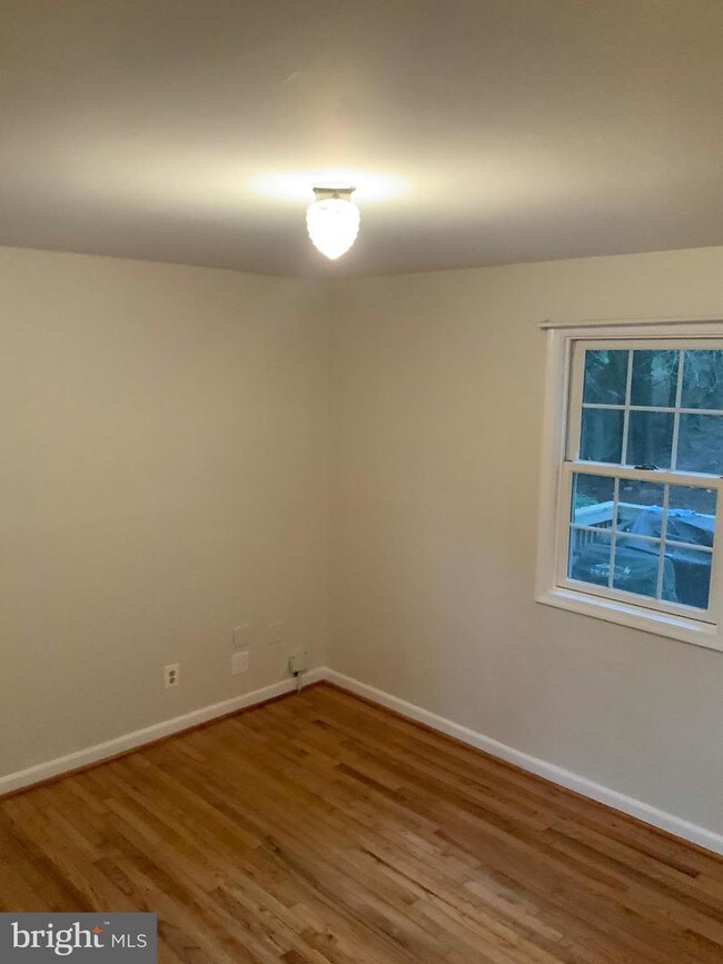 Building Photo - 1108 Broadwood Dr