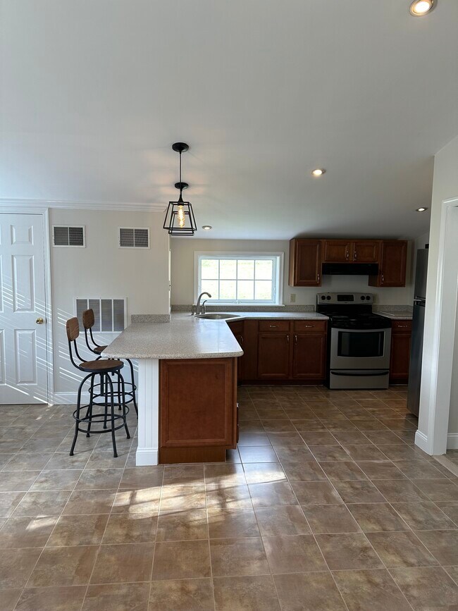 3045 Conestoga Rd Unit Loft, Glenmoore, PA 19343 Apartments in