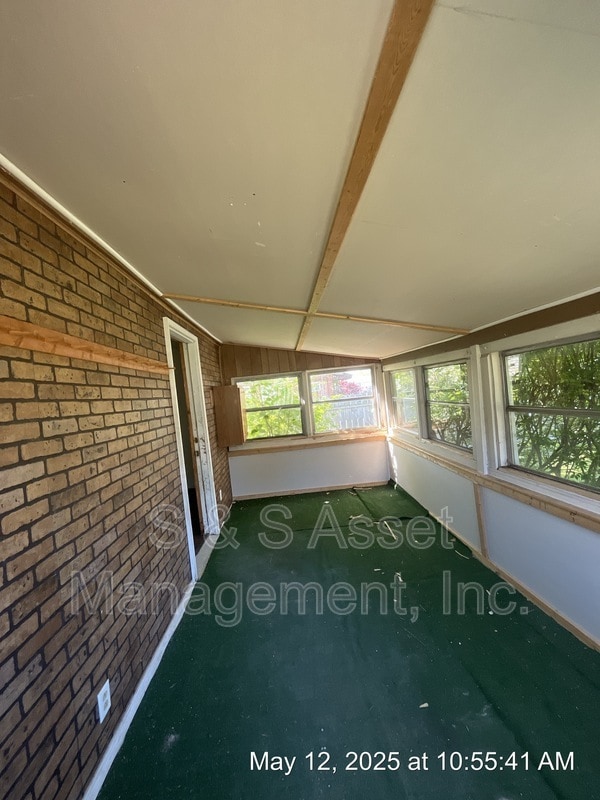 Building Photo - 3132 Garland St