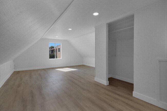 Foto del edificio - 4554 North Ave