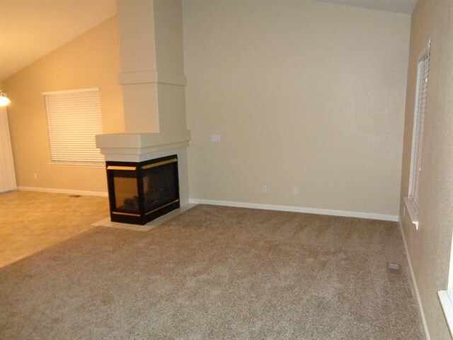 Building Photo - 5015 Enid Way