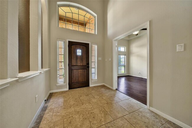 Foto del edificio - 22943 Dale River Rd