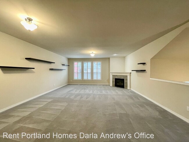 Building Photo - 3 br, 2.5 bath House - 15940 SW Snowy Owl Ln